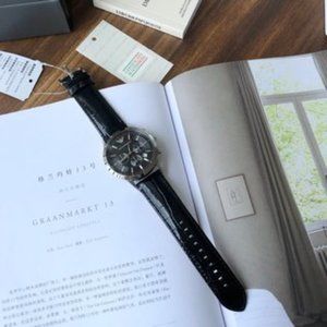 Armani Classic Casual Business Model